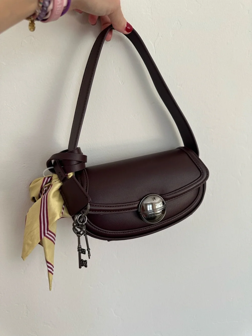 Steve Madden Women’s Dark Brown Leather Shoulder Bag with Silver Hardware